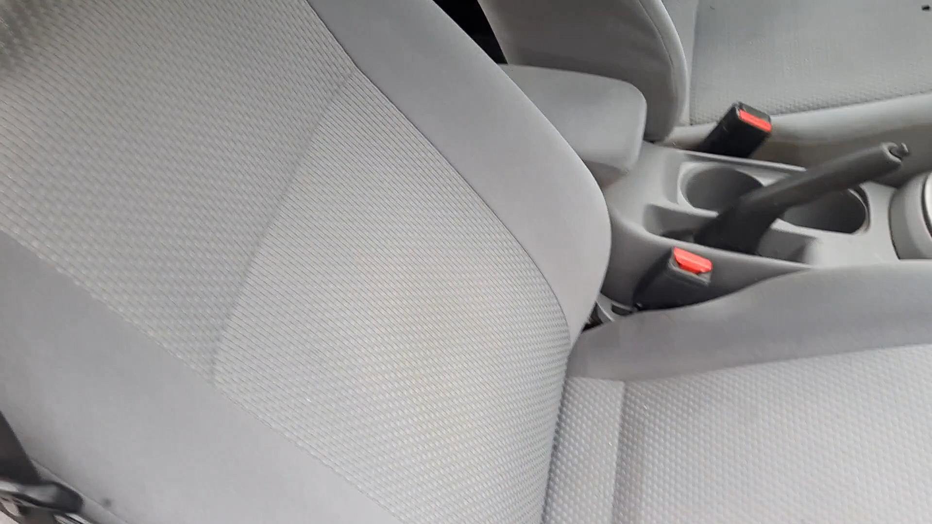 Interiores de Auto / Camioneta 1 Tapicería del interior de tu carro y camioneta limpios después de lavado con Clean Zero